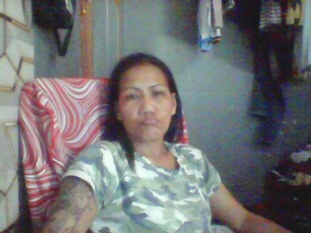 Rarra's BongaCams show and profile