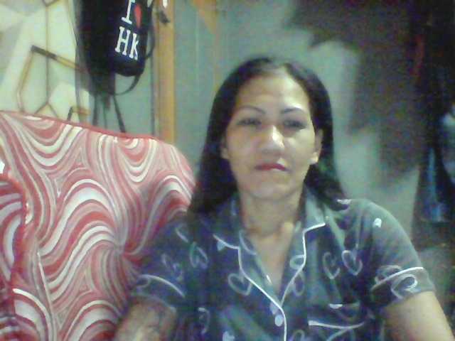 Rarra's BongaCams show and profile