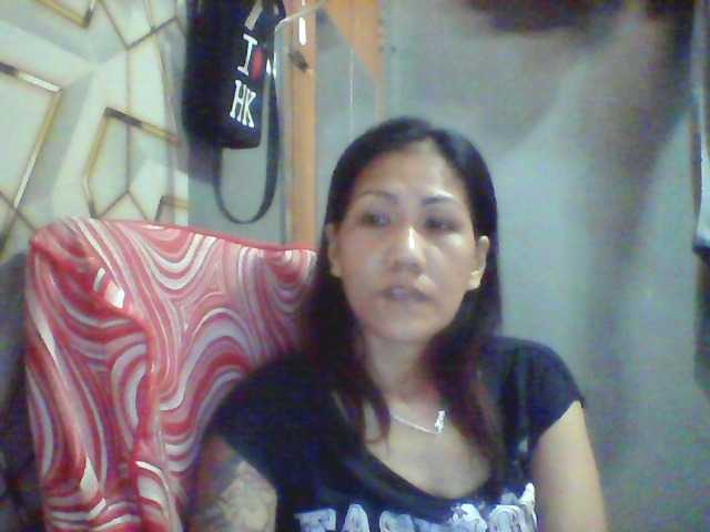 Rarra's BongaCams show and profile