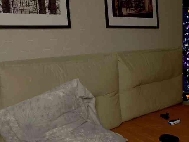 Holly_Molii webcam