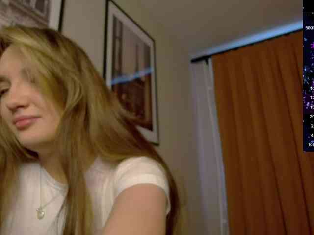 Holly_Molii webcam