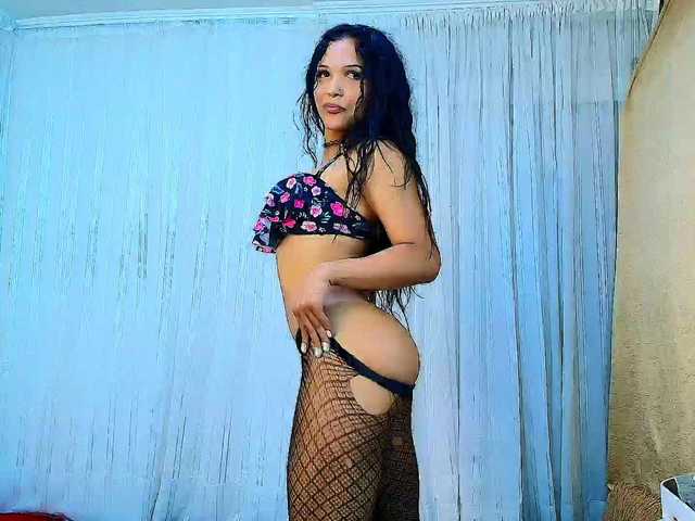 Mommyjeva's BongaCams show and profile