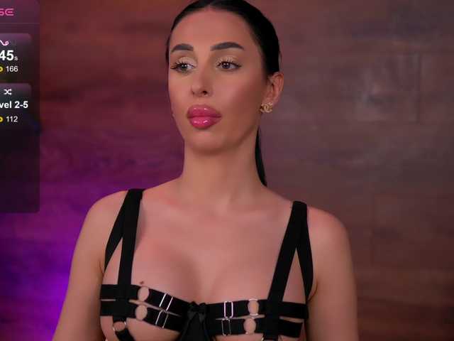 KairaAndrews's BongaCams show and profile