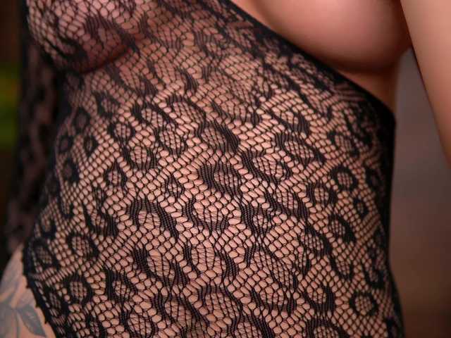 KairaAndrews's BongaCams show and profile