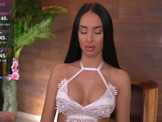 Sex chat gratuit in direct cu KairaAndrews pe BongaCams