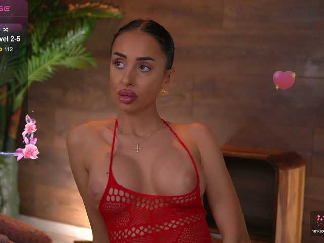 Sex chat gratuit in direct cu KairaAndrews pe BongaCams