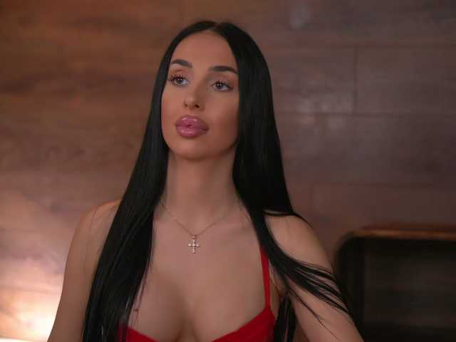 Sex chat gratuit in direct cu KairaAndrews pe BongaCams