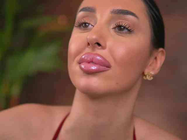 KairaAndrews KairaAndrews