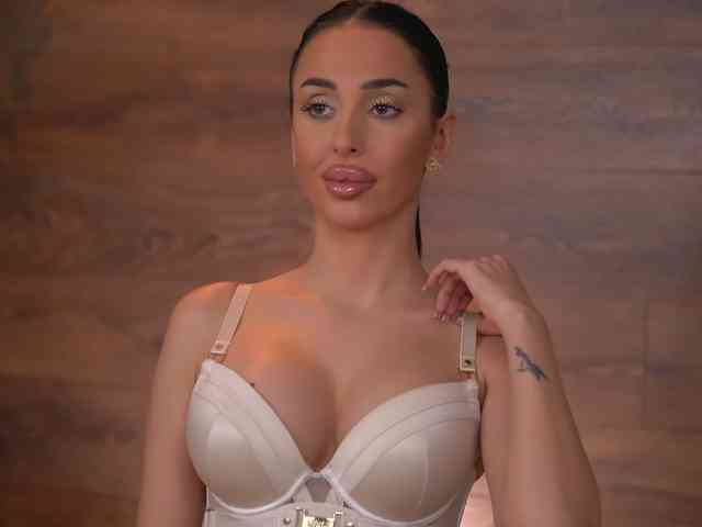 KairaAndrews KairaAndrews