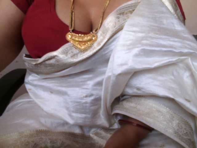 hotpavitra's BongaCams show and profile