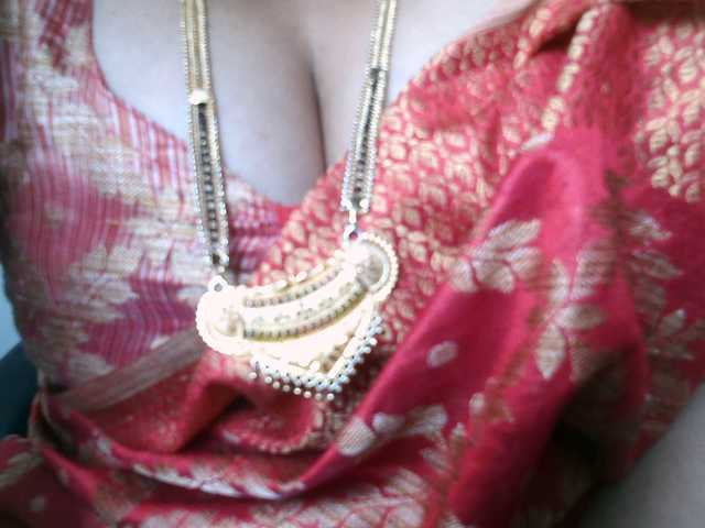 hotpavitra's BongaCams show and profile