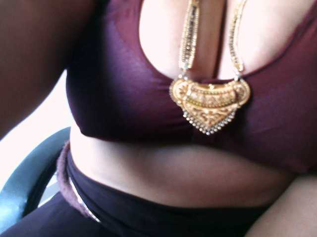 hotpavitra's BongaCams show and profile