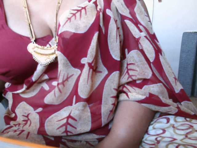 hotpavitra's BongaCams show and profile