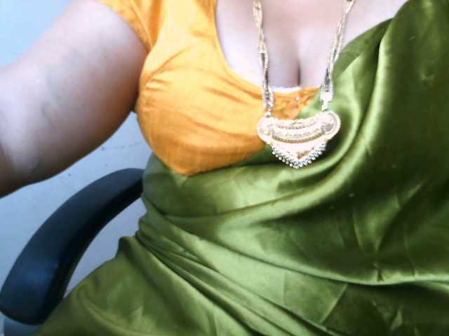 hotpavitra's BongaCams show and profile