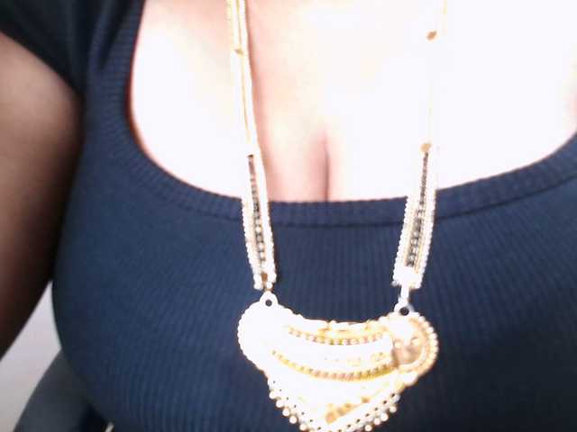 hotpavitra's BongaCams show and profile