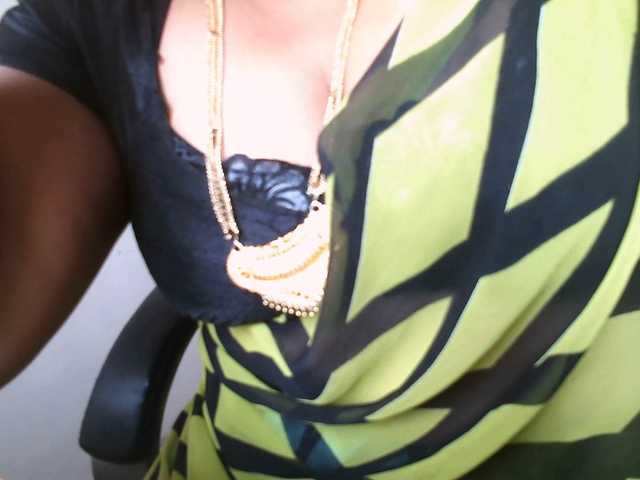 hotpavitra's BongaCams show and profile