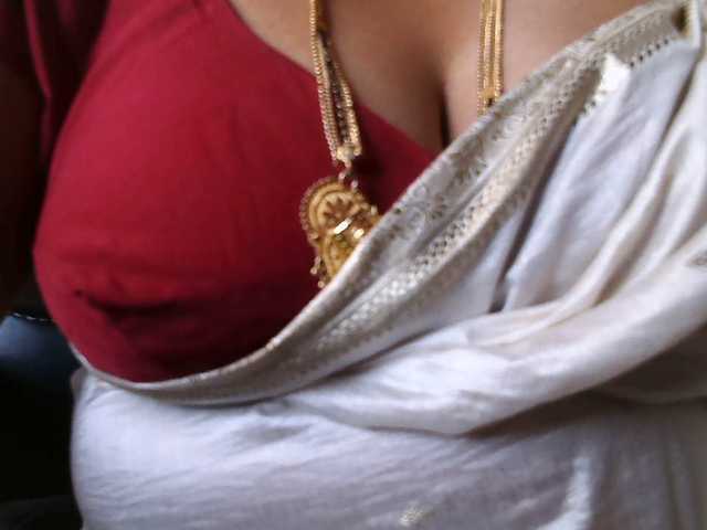 hotpavitra's BongaCams show and profile