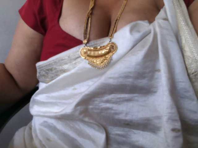 hotpavitra's BongaCams show and profile