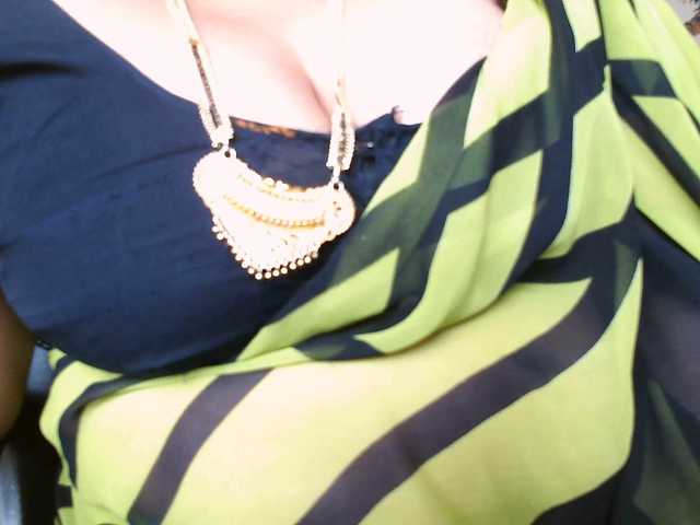 BongaCams hotpavitra is Freechat hotpavitra — welcome to my room i am pavitra from beautiful city bangalore come pvt or tip a rewuest to spend wonderful time with me