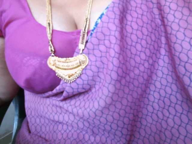 hotpavitra's BongaCams show and profile