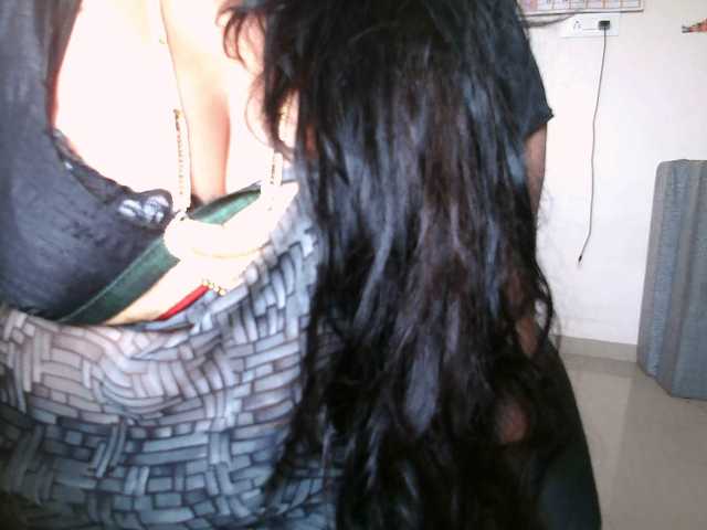 hotpavitra's BongaCams show and profile