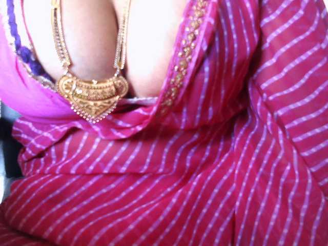 hotpavitra's BongaCams show and profile