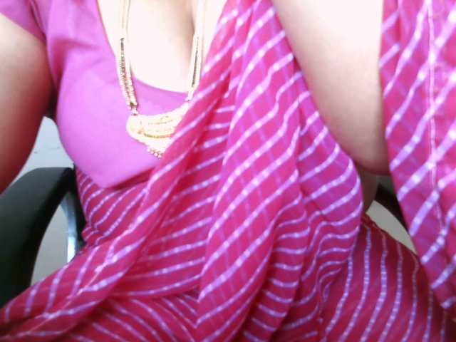 hotpavitra live cam profile