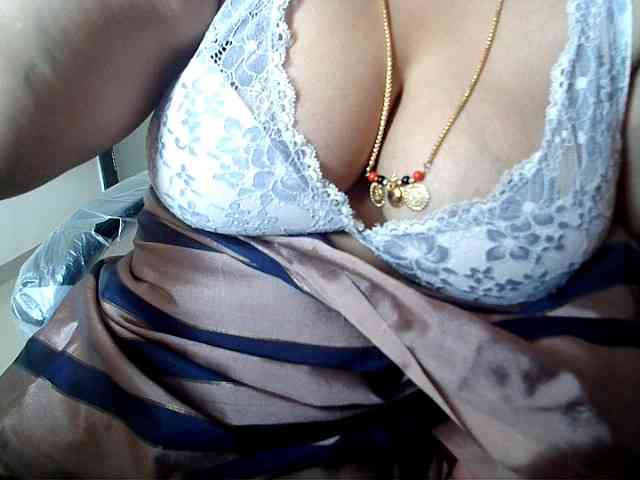 hotpavitra webcam