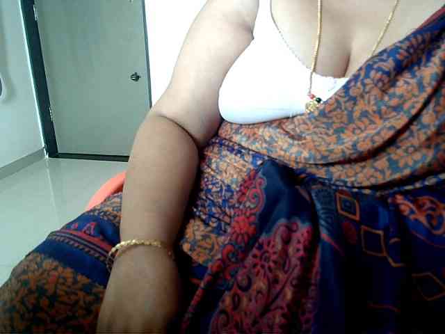 hotpavitra webcam