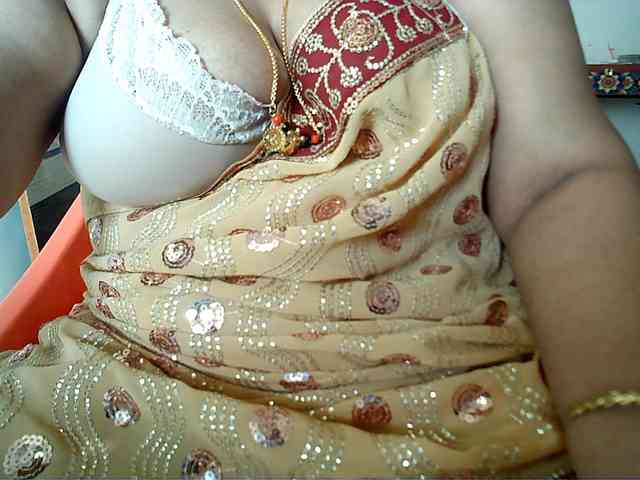 hotpavitra webcam