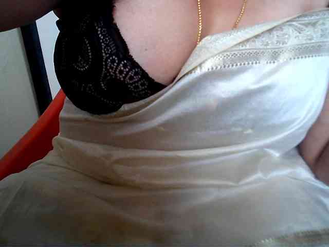 hotpavitra webcam
