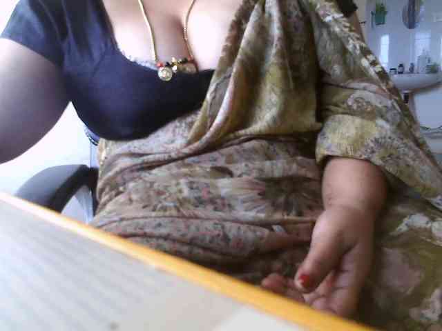 hotpavitra webcam