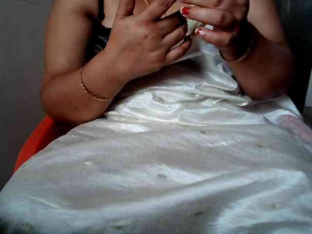 hotpavitra webcam