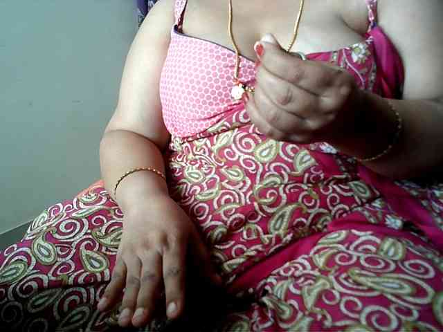 hotpavitra webcam