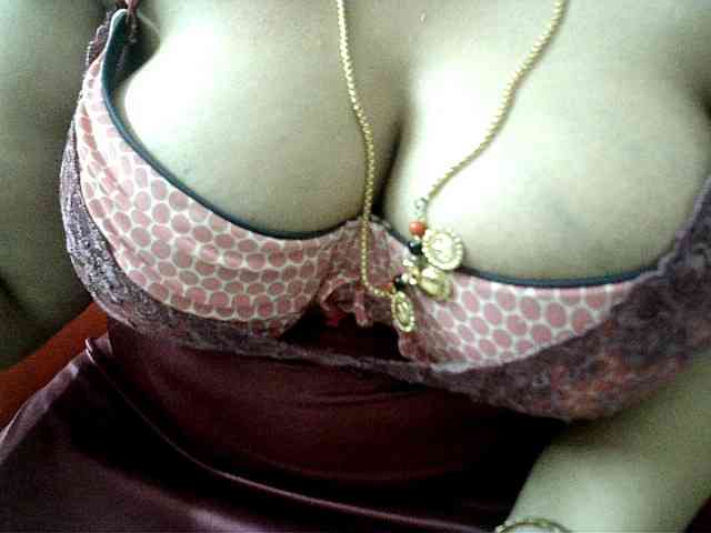 hotpavitra webcam
