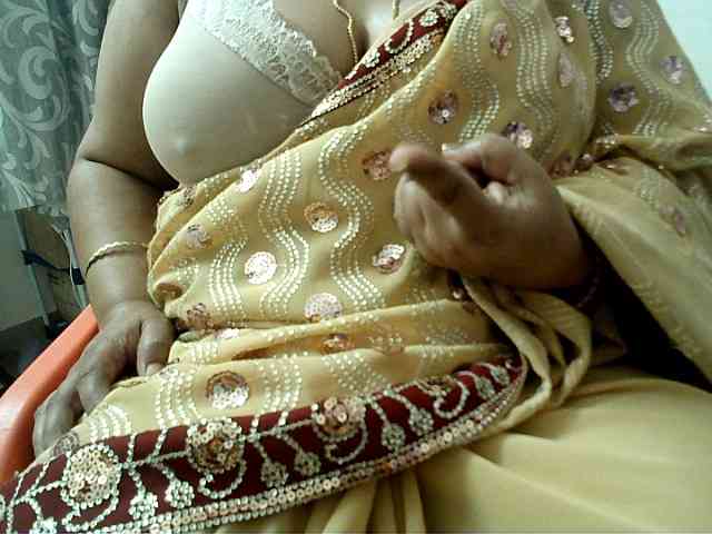 hotpavitra webcam