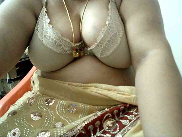 hotpavitra webcam