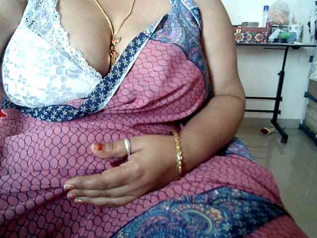 hotpavitra webcam