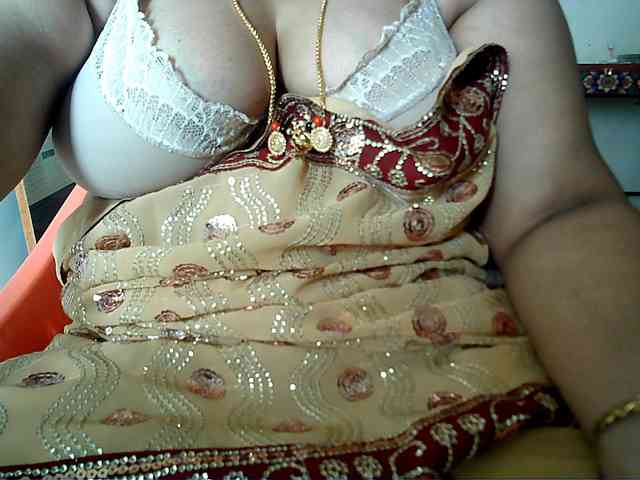 hotpavitra webcam
