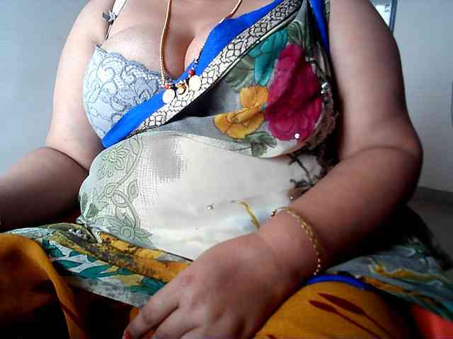 hotpavitra webcam