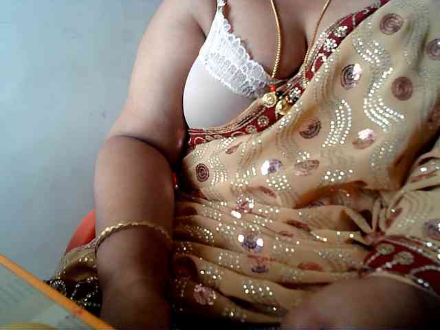 hotpavitra webcam