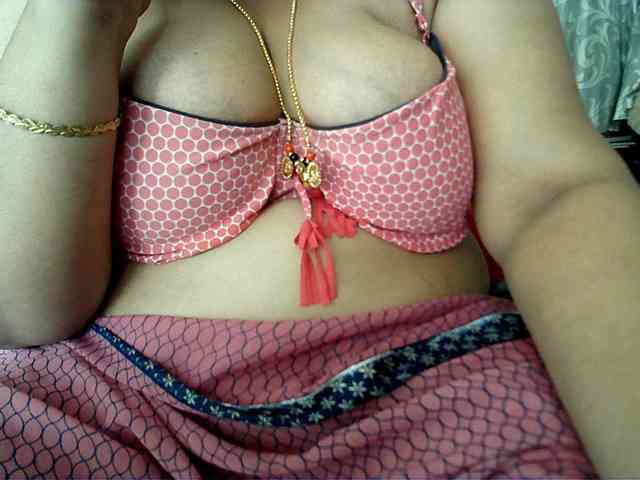 hotpavitra webcam