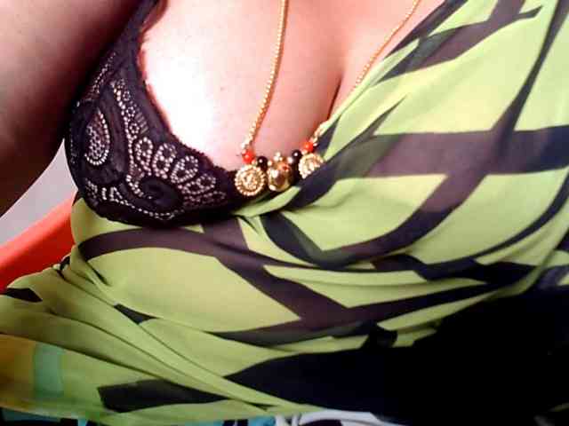 hotpavitra webcam