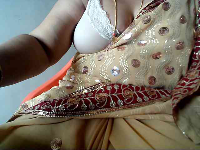 hotpavitra webcam