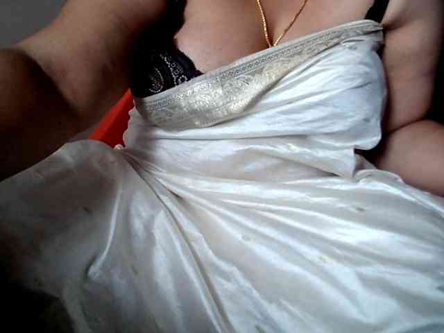 hotpavitra webcam