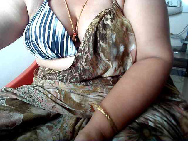 hotpavitra webcam