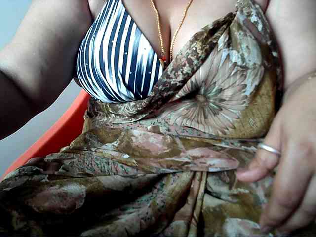 hotpavitra webcam