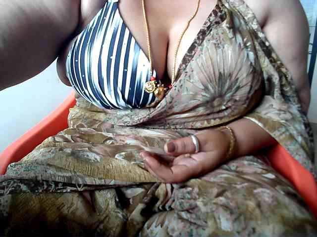 hotpavitra webcam
