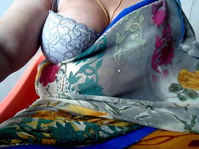 hotpavitra webcam