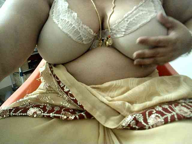 hotpavitra webcam